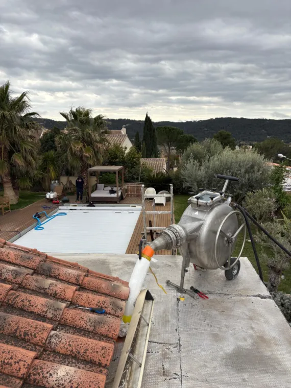Chemisage EP et Recherche de fuite piscine, Remoulins, 4CANA